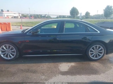 Audi A8 D4 Sedan 4.2 FSI 372KM 2012 Audi A8 4.2 2012 4.2 Benzyna 372KM, zdjęcie 2