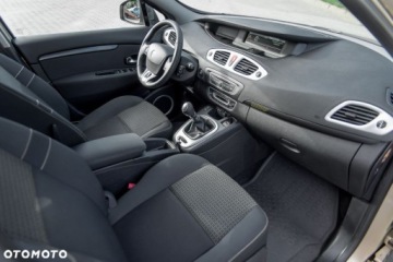 Renault Scenic III Van 1.4 TCe 16v 130KM 2010 Renault Scenic Renault Scenic 1.4 Benzyna 130KM, zdjęcie 31