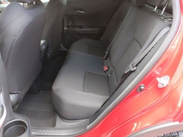 Toyota C-HR I Crossover Facelifting 1.2 Turbo 116KM 2020 Toyota C-HR 1.2 T Comfort 1.2 T 116KM Comfort Kraj, zdjęcie 10