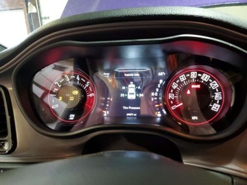 Dodge Challenger III 2023 Dodge Challenger Sxt 2023 3.6l 3.6 Benzyna 303KM, zdjęcie 9