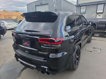 Jeep Grand Cherokee IV 2020 Jeep Grand Cherokee trackhawk niski przebieg 6.2 Benzyna 707KM, zdjęcie 4