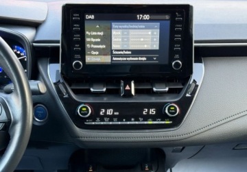 Toyota Corolla XII Sedan 1.8 Hybrid 122KM 2021 Toyota Corolla TECH, salon Polska, serwis ASO, FV-VAT23,kameraczujniki prz, zdjęcie 10