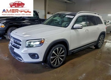 Mercedes GLB 2021 Mercedes-Benz GLB 250 4Matic 2021 2.0L 2.0 Benzyna 221KM