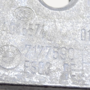 BMW 7 F01 F02 F03 F04 2012 PRAVÁ STRANA PANT HORNÍ DVEŘE ZADNÍCH