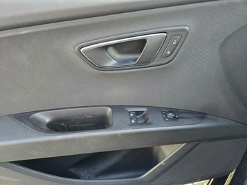 Seat Leon III Hatchback 1.4 TSI 122KM 2013 Seat Leon Reflektory Martix - wersja coupe, zdjęcie 12