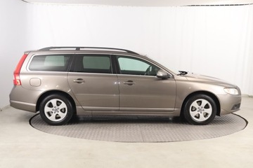 Volvo V70 III Kombi 2.0 TD 136KM 2009 Volvo V70 2.0 D, Navi, Klima, Klimatronic, zdjęcie 5
