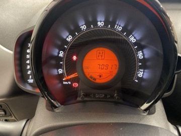 Toyota Aygo II Hatchback 3d Facelifting 1.0 VVT-i 72KM 2020 Toyota Aygo 1.0 VVT-i X-play X-shift II (2014-) To, zdjęcie 14