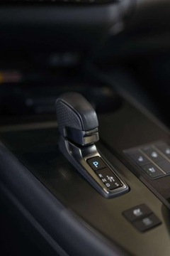 Lexus UX 2024 Lexus UX 300h F Sport 2.0 Hybryda 152KM, zdjęcie 13