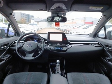 Toyota C-HR I Crossover Facelifting 1.8 Hybrid 122KM 2023 Toyota C-HR 1.8 Hybrid GPF GR Sport 1.8 Hybrid 122, zdjęcie 13