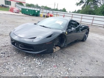 Ferrari 458 Italia 2010 Ferrari 458 Italia 458 Italia 2dr cpe 4.5 Benzyna 570KM, zdjęcie 2