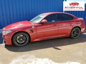Alfa Romeo Giulia II 2017 Alfa Romeo Giulia 2017, 2.9L, QUADRIFOGLIO, porysowany lakier 2.9 Benzyna