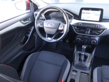 Ford Focus III Hatchback 5d facelifting 1.0 EcoBoost 100KM 2018 Ford Focus 1.0 EcoBoost, Salon Polska, zdjęcie 6