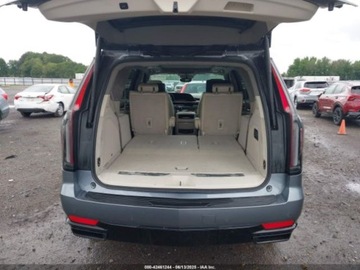 Cadillac Escalade III 2021 Cadillac Escalade Sport Platinum 2021 6.2l 6.2 Benzyna 420KM, zdjęcie 5