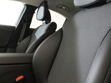 Mercedes Klasa C W206 Limuzyna 1.5 180 170KM 2025 C Klasa 180 Business Edition 1.5 (170KM) 2025, zdjęcie 3