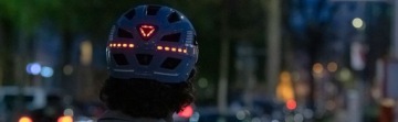 Велосипедный шлем ABUS HYBAN 2.0 со светодиодной подсветкой, размер L 56-61