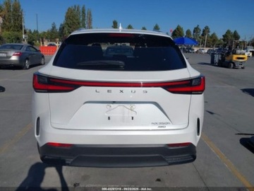 Lexus NX II 2022 Lexus NX 2022 LEXUS NX 350H 2.5 Hybryda 189KM, zdjęcie 9