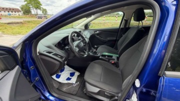 Ford Focus III Sedan Facelifting 1.0 EcoBoost 125KM 2015 Ford Focus Raty Klima usb benzynka 125KM Niski przebieg 127tys km Gwarancja, zdjęcie 21