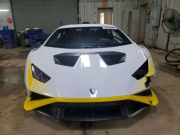 Lamborghini Huracan STO 5.2 V10 640KM 2022 Lamborghini Huracan 2022r., STO, 5.2L, od ubezpieczalni 5.2 Benzyna 639KM, zdjęcie 1