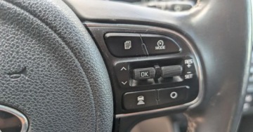 Kia Niro I Crossover 1.6 GDi Hybrid 141KM 2016 Kia Niro 1.6 GDI HEV141KM84tys km 1.6 Hybryda 141KM, zdjęcie 19