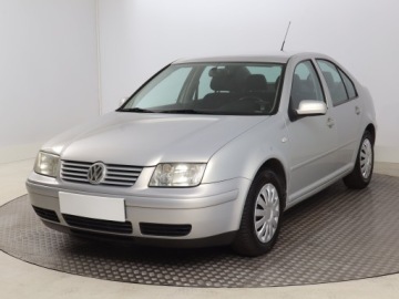 Volkswagen Bora Sedan 1.6 100KM 1999 VW Bora 1.6, HAK, Klima, Klimatronic, zdjęcie 1