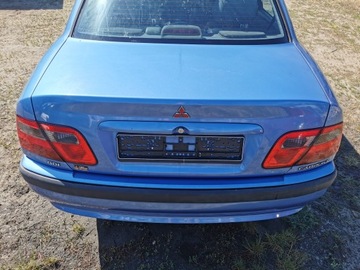 CARISMA 99-04 FACELIFT SEDAN VÍKO KUFRU ZADNÍ KUFRU T79