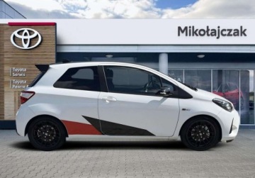 Toyota Yaris III Hatchback GRMN 1.8 Dual VVT-i 212KM 2017 Toyota Yaris 1.8 GRMN Salon PL ASO Toyota Mikolajczak Leszno 1.8, zdjęcie 2