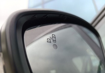 Citroen C3 III Hatchback Facelifting 1.2 PureTech 83KM 2023 Citroen C3 1.2 Benz 83KM SHINE Salon PL Serwis ASO Car Play FV23 AirBump, zdjęcie 11