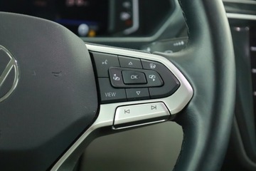 Volkswagen Tiguan Allspace SUV Facelifting 2.0 TSI 245KM 2022 VW Tiguan Allspace 2.0 TSI, Salon Polska, zdjęcie 16