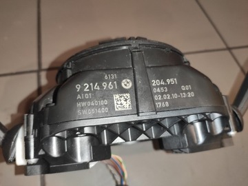 BMW 5 F10 F11 F07 PŘEPÍNAČ KOMBINOVANÝ MINCE PÁSEK KROUŽEK POD VOLANT PAVOUK ORIGINÁLNÍ