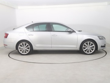 Skoda Octavia III Liftback Facelifting 1.8 TSI 180KM 2017 Skoda Octavia 1.8 TSI, Salon Polska, DSG, Skóra, zdjęcie 5