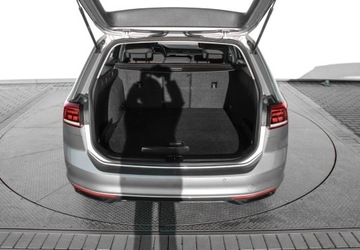 Volkswagen Passat B8 Variant Facelifting 2.0 TDI SCR 200KM 2023 Volkswagen Passat 2.0TDI 200KM Business DSG, Nawigacja Satelitarna, Podgrz, zdjęcie 8