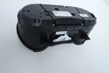 Счетчик часов Audi A3 8V0920871