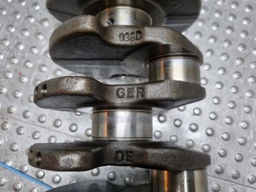HŘÍDEL OJNICE 03C 038105189B AUDI A4 B6 GOLF V 1.9 TDI