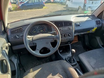 Volkswagen Golf III Hatchback 1.4 55KM 1996 Volkswagen Golf 1.4 96r, zdjęcie 6
