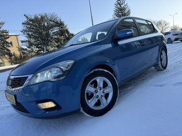 Kia Ceed I Hatchback 5d Facelifting 1.6 DOHC CVVT 126KM 2009 Kia Cee'd Ceed Lift 1.6B Lift 2009r Automat