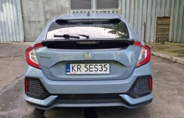 Honda Civic X Hatchback 5d 1.0 VTEC Turbo 129KM 2017 HONDA CIVIC X liftback (FC_, FK_) 1.0 VTEC (FK6) 129 KM, zdjęcie 4