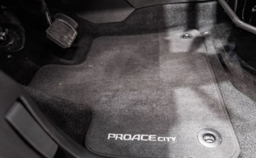 Toyota 2024 Toyota Proace City Verso 1.5 D-4D VIP aut 1.5 Diesel 130KM, zdjęcie 34