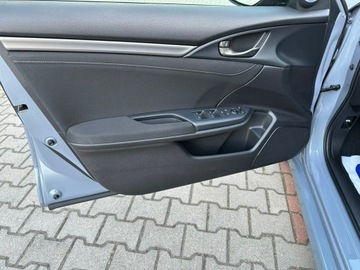 Honda Civic X Hatchback 5d 1.0 VTEC TURBO 126KM 2019 Honda Civic 1.0Vtec, Stan Idealny,NAVI,Klimatronic, zdjęcie 12