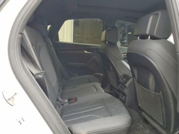 Audi 2022 Audi Q5 Sportback Premium Plus 45 2022 2.0 Benzyna 261KM, zdjęcie 10