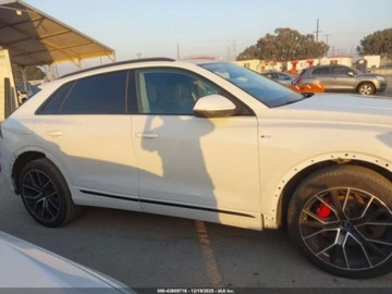 Audi Q8 2023 Audi Q8 Premium Plus 55 Tfsi Quattro Tiptronic 2023 3.0 Benzyna 335KM, zdjęcie 5