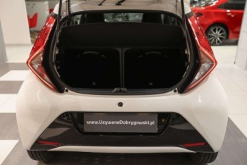 Toyota Aygo II Hatchback 3d Facelifting 1.0 VVT-i 72KM 2020 Toyota Aygo 1.0 VVT-i X-play Benzyna 72KM, zdjęcie 15