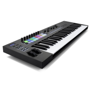 Novation Launchkey 49 MK3 - MIDI-контроллер