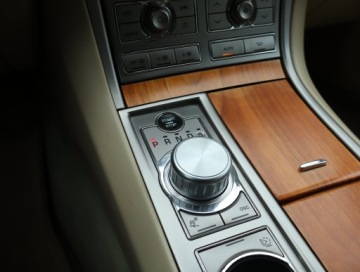 Jaguar XF I Sedan 2.7 BiTurbo D 207KM 2008 Jaguar XF 2.7 D, 203 KM, Automat, Navi, Xenon, zdjęcie 11