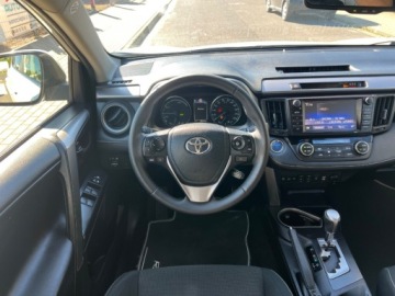 Toyota RAV4 IV MPV Facelifting 2.5 Hybrid 197KM 2017 Toyota RAV4 Toyota RAV 4 IV XENONYLEDYKamera cofania Bezwypadkowa 2.5, zdjęcie 9