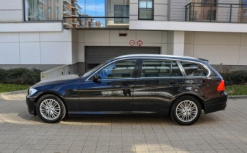 BMW Seria 3 E90-91-92-93 Touring E91 2.0 318i 143KM 2010 BMW Seria 3 Lift 20102011 r. Bezwypadkowy 2.0 Benzyna 143KM, zdjęcie 1
