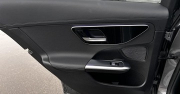Mercedes Klasa C W206 Limuzyna 1.5 180 170KM 2025 Mercedes-Benz Klasa C AMG Line CarPlay Android Auto Martwe Pole Kamera Sal, zdjęcie 23