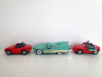 Mattel Disney Pixar Cars Автомобили Фло Миа и Тиа с подносом