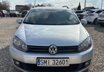 Volkswagen Golf VI Variant 1.6 TDI-CR DPF BlueMotion 105KM 2011 Volkswagen Golf Wersja Comfortline 1.6 Diesel 105KM, zdjęcie 8