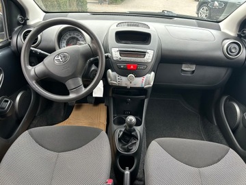 Toyota Aygo I Hatchback 5d Facelifting 1.0 VVT-i 68KM 2013 Toyota Aygo 2013-1.0 Benzyna Klima Alu, zdjęcie 13