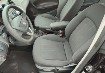 Seat Ibiza IV Hatchback 5d 1.4 MPI 85KM 2012 Seat Ibiza SEAT Ibiza IV Ibiza Reference 1.4 Benzyna 86KM, zdjęcie 9